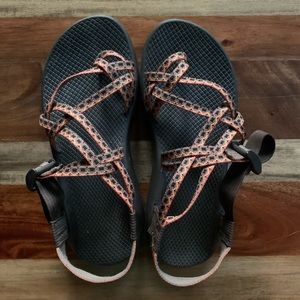 Womens Chacos Size 9
